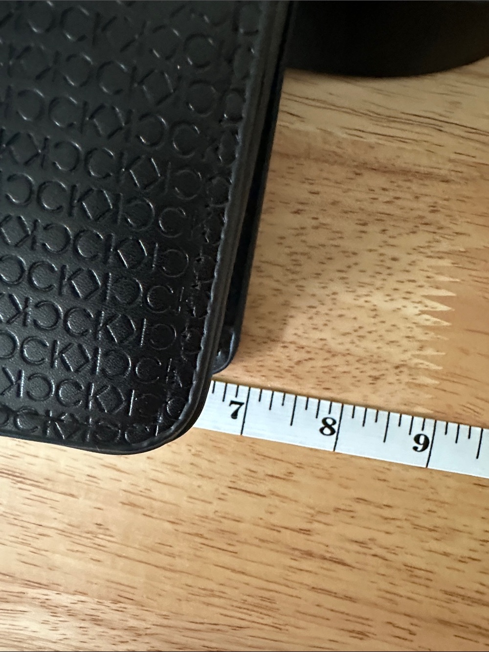Calvin Klein Black Logo-Embossed Leather Messenger Bag - Picture 5 of 6